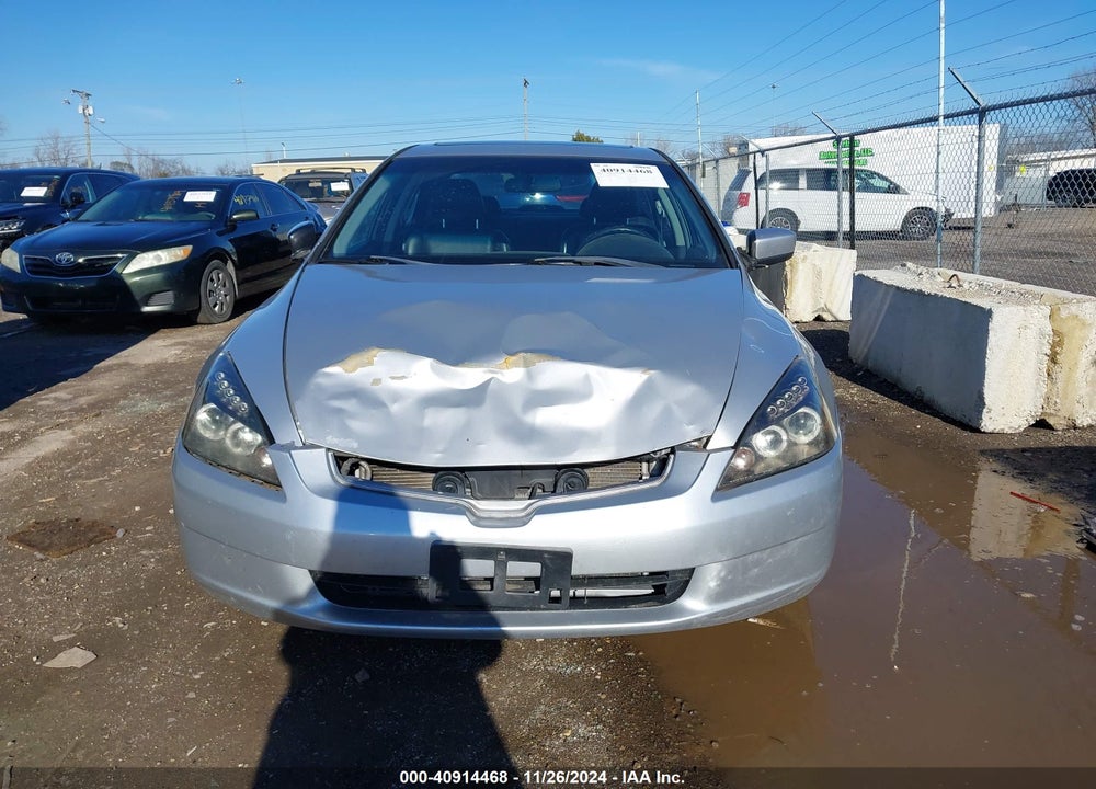 2004 HONDA ACCORD 2.4 EX VIN: 1HGCM55854A113585
