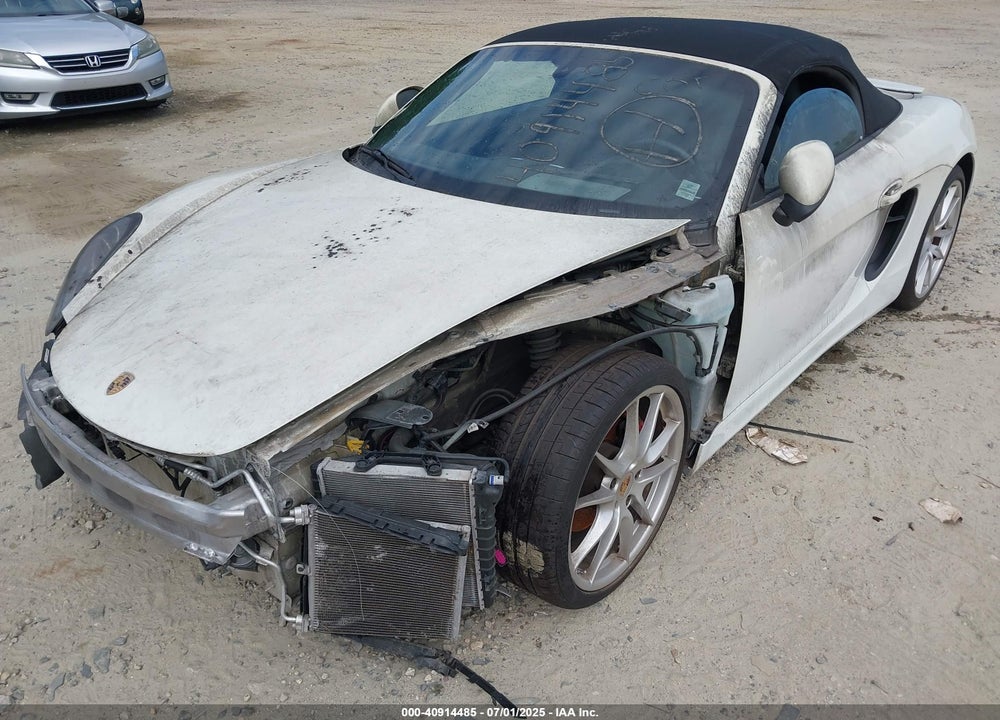 2015 PORSCHE BOXSTER VIN: WP0CA2A80FS120405