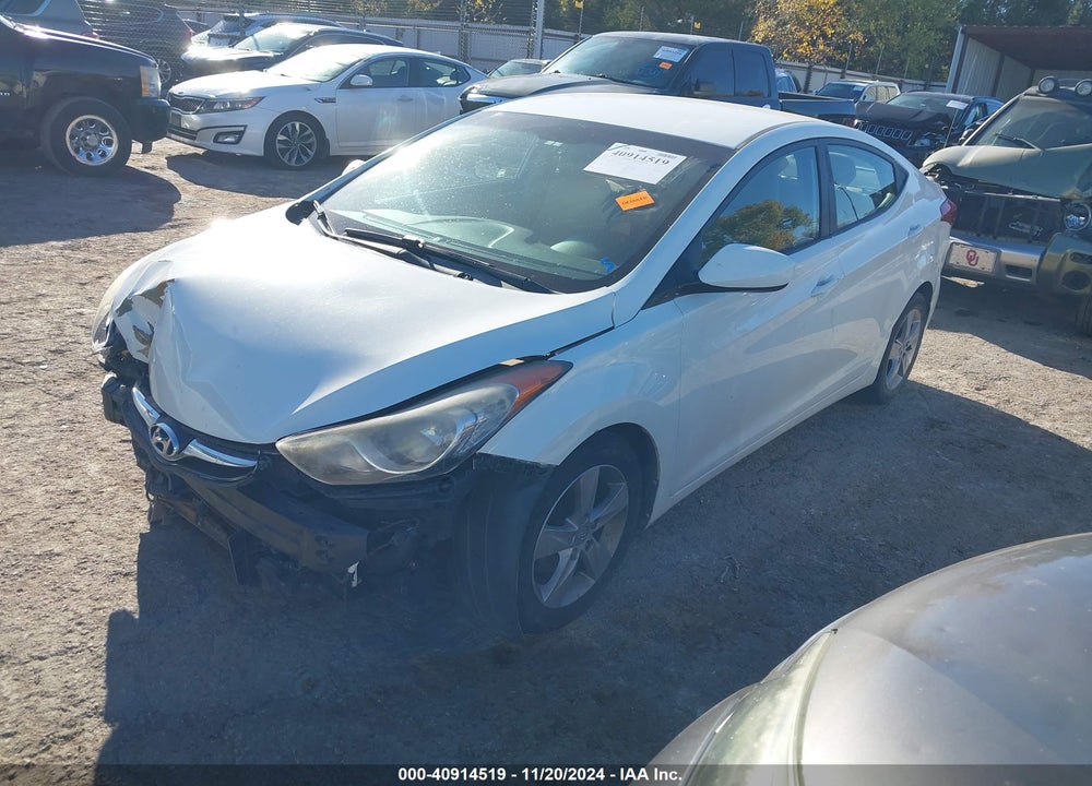 2013 HYUNDAI ELANTRA GLS VIN: 5NPDH4AE9DH372473