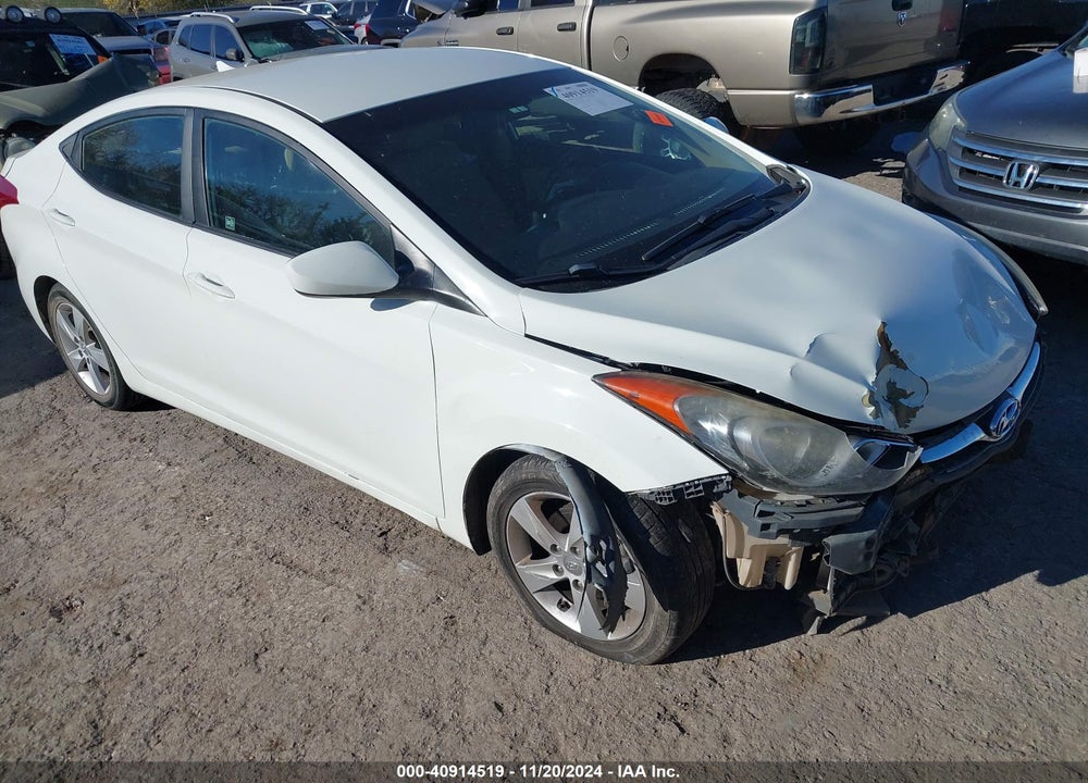 2013 HYUNDAI ELANTRA GLS VIN: 5NPDH4AE9DH372473