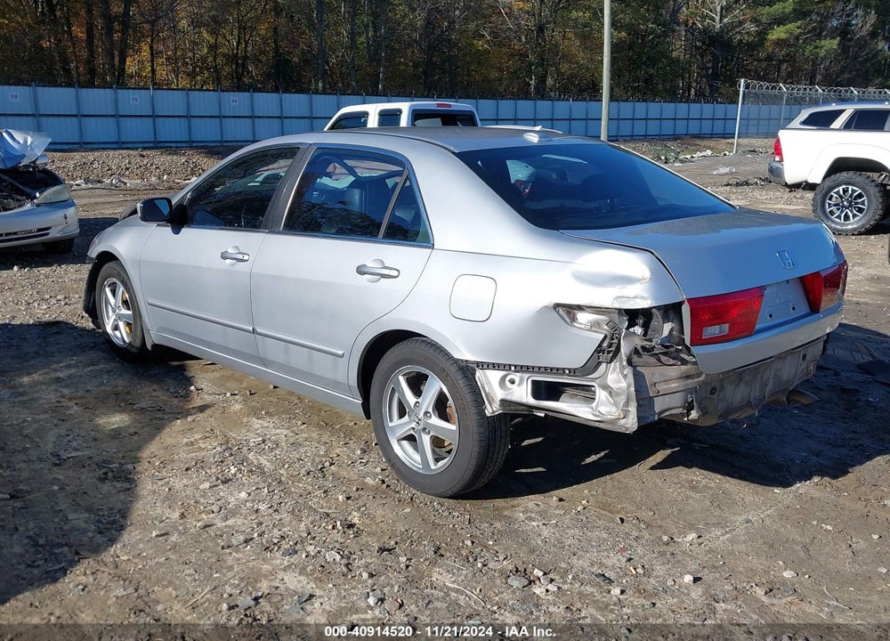 2005 HONDA ACCORD 2.4 EX VIN: 1HGCM568X5A065906