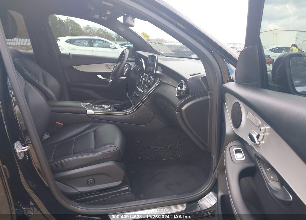 2019 MERCEDES-BENZ GLC 300 VIN: WDC0G4JB4KV145903