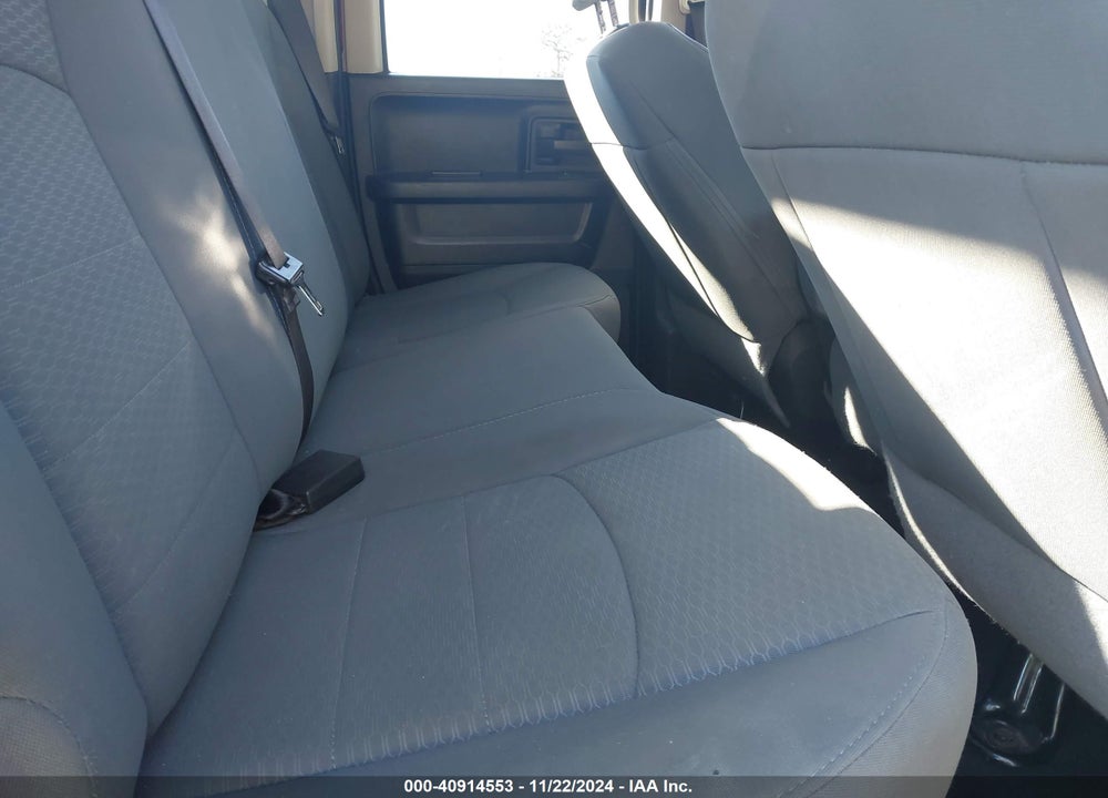 2015 RAM 1500 EXPRESS VIN: 1C6RR7FT8FS551658