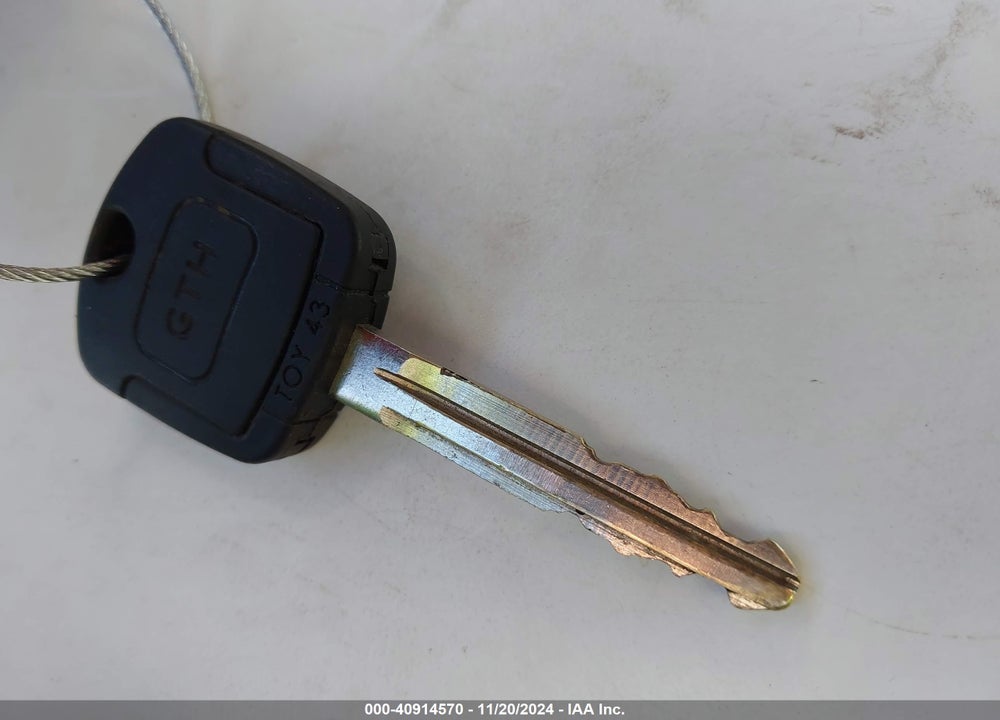 2010 TOYOTA CAMRY VIN: 4T4BF3EK5AR068101