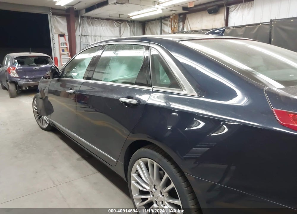 2016 CADILLAC CT6 TWIN TURBO PREMIUM LUXURY VIN: 1G6KG5R66GU160530