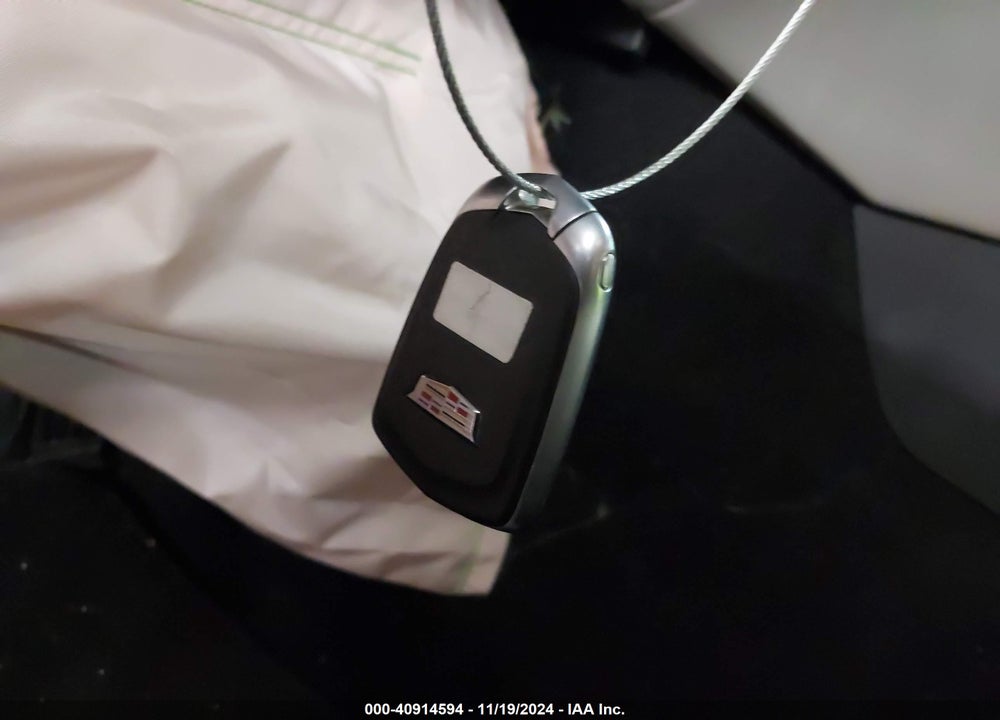 2016 CADILLAC CT6 TWIN TURBO PREMIUM LUXURY VIN: 1G6KG5R66GU160530