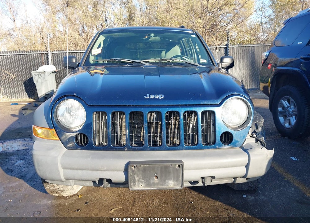 2005 JEEP LIBERTY SPORT VIN: 1J4GL48K75W621933