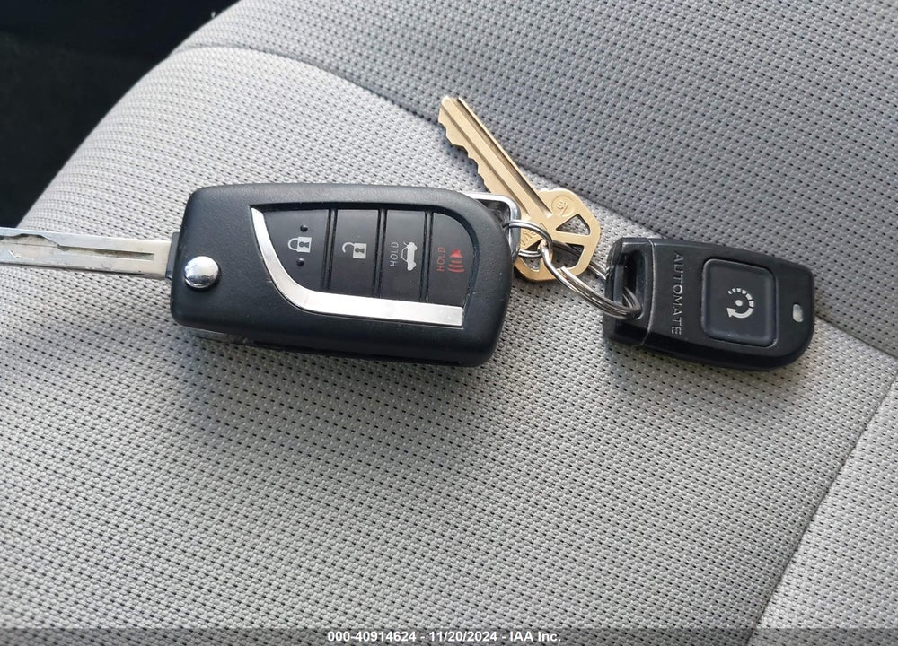 2021 TOYOTA COROLLA VIN: JTDEPMAE0MJ135594