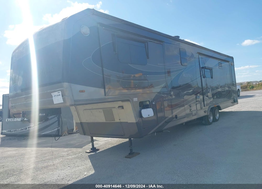 2006 ROYAL OTHER VIN: 19F62A5R961E08657