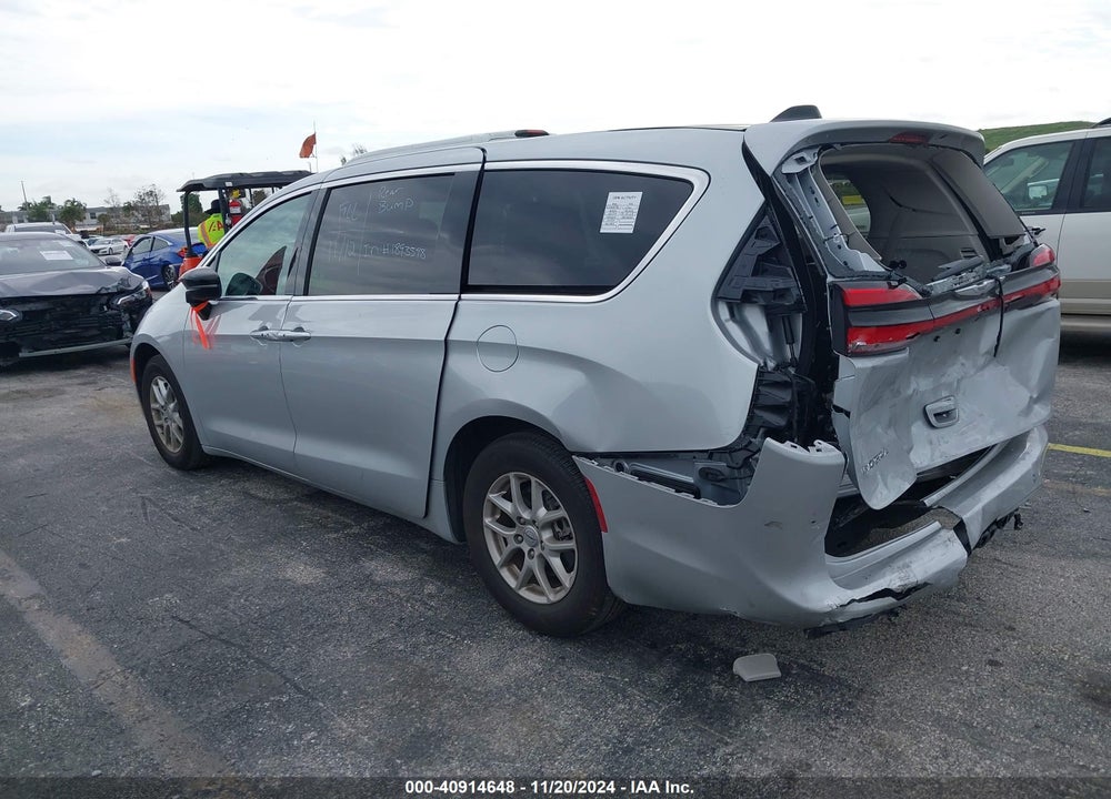 2024 CHRYSLER PACIFICA TOURING L VIN: 2C4RC1BGXRR132135