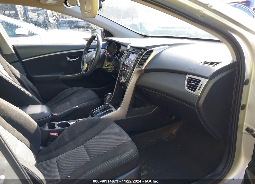 2013 HYUNDAI ELANTRA GT VIN: KMHD35LE2DU057694
