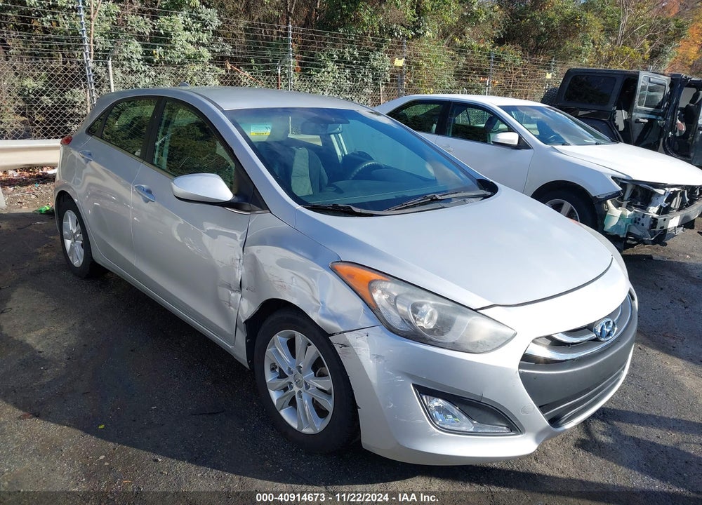 2013 HYUNDAI ELANTRA GT VIN: KMHD35LE2DU057694