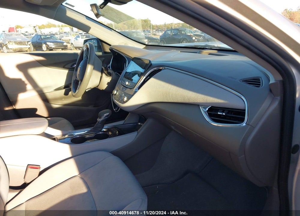 2021 CHEVROLET MALIBU FWD LT VIN: 1G1ZD5ST7MF012366