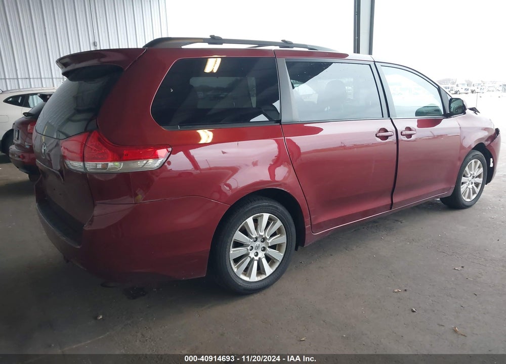 2014 TOYOTA SIENNA LE 7 PASSENGER VIN: 5TDJK3DC3ES094142