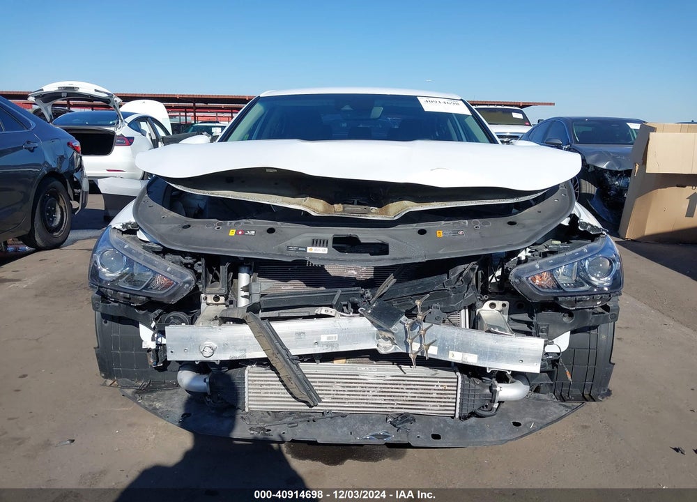 2020 GENESIS G70 2.0T RWD VIN: KMTG64LA8LU060325