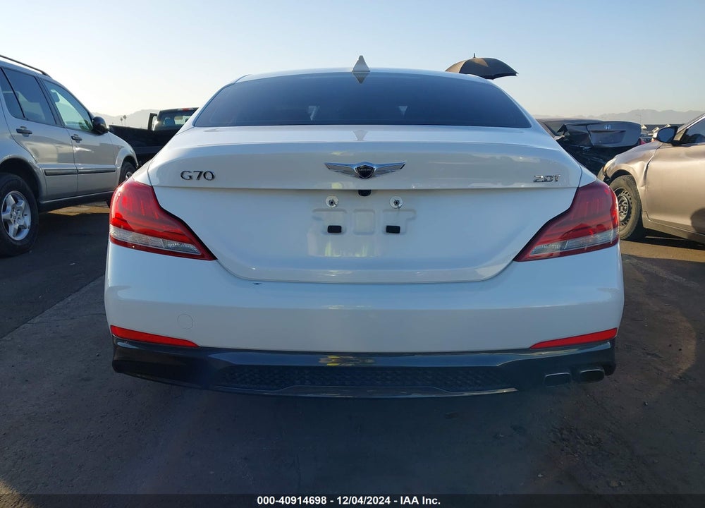 2020 GENESIS G70 2.0T RWD VIN: KMTG64LA8LU060325