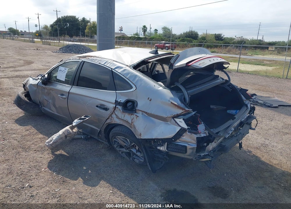 2021 HYUNDAI SONATA SEL VIN: KMHL64JA2MA149127