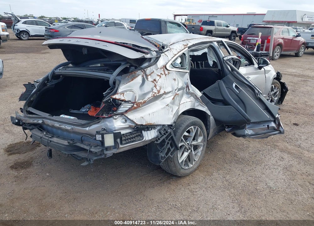 2021 HYUNDAI SONATA SEL VIN: KMHL64JA2MA149127