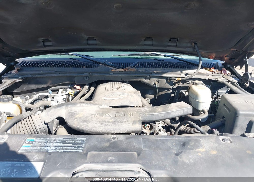 2005 GMC YUKON SLE VIN: 1GKEC13VX5R246815