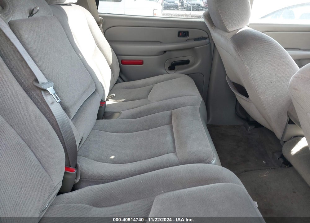 2005 GMC YUKON SLE VIN: 1GKEC13VX5R246815
