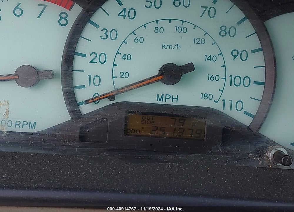 2004 TOYOTA COROLLA LE VIN: 1NXBR38E24Z225014