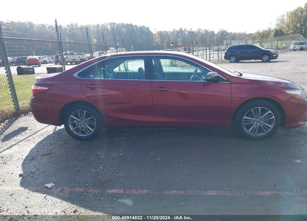 2015 TOYOTA CAMRY SE VIN: 4T1BF1FK3FU875186