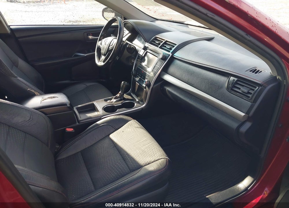 2015 TOYOTA CAMRY SE VIN: 4T1BF1FK3FU875186