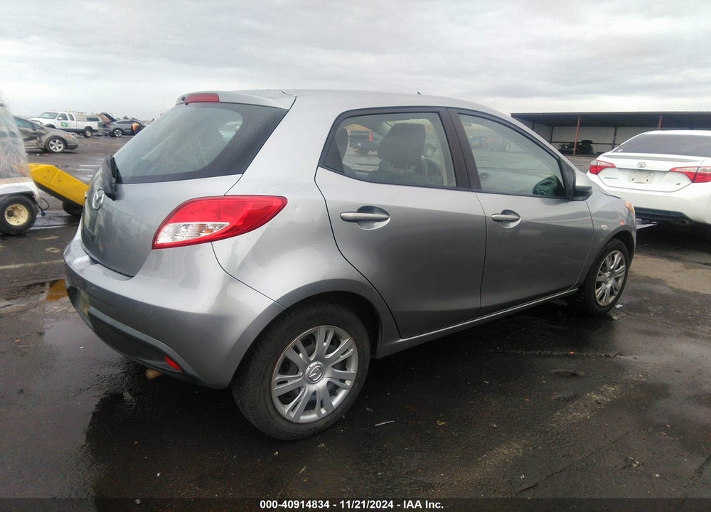 2012 MAZDA 2 SPORT VIN: JM1DE1KZ4C0133661