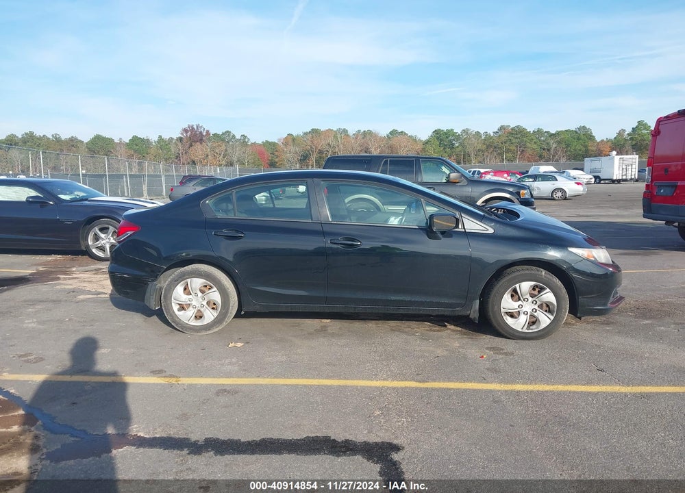 2015 HONDA CIVIC LX VIN: 19XFB2F54FE121570