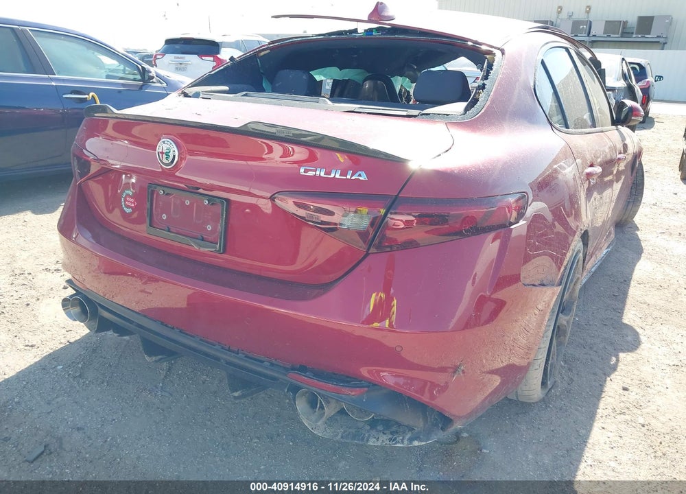 2017 ALFA ROMEO GIULIA QUADRIFOGLIO RWD VIN: ZARFAEAV3H7560862