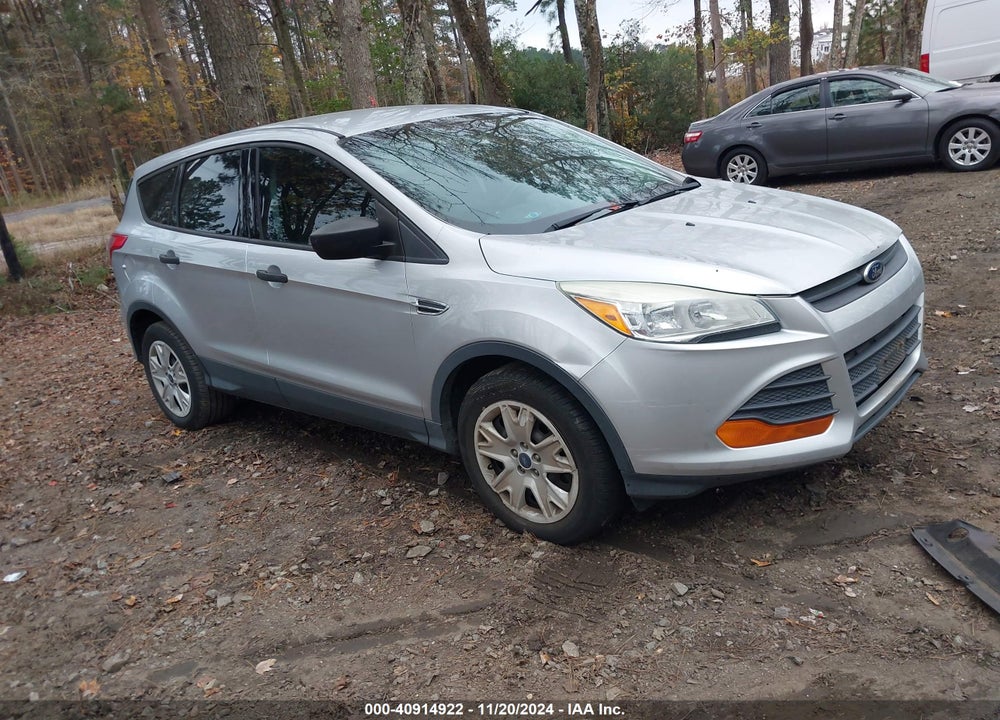 2016 FORD ESCAPE S VIN: 1FMCU0F7XGUA61523