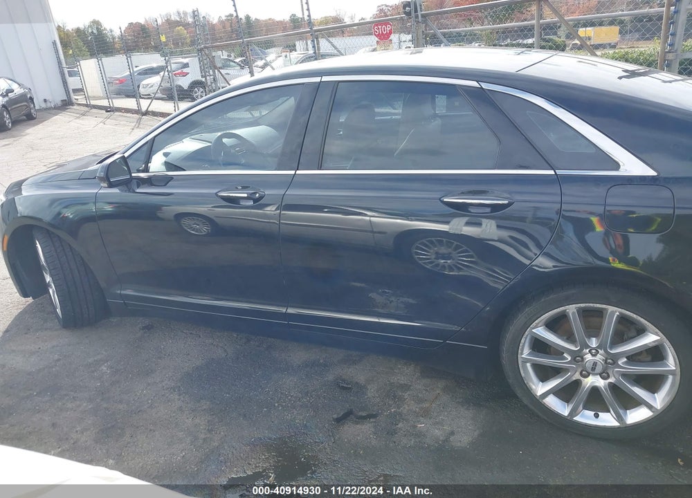 2014 LINCOLN MKZ VIN: 3LN6L2J92ER821100
