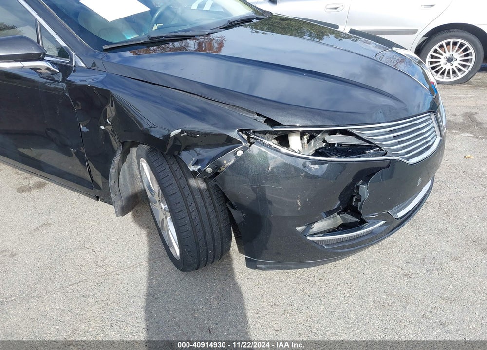 2014 LINCOLN MKZ VIN: 3LN6L2J92ER821100