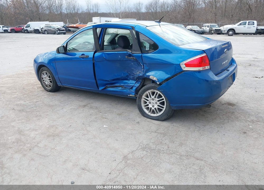 2010 FORD FOCUS SE VIN: 1FAHP3FNXAW284860