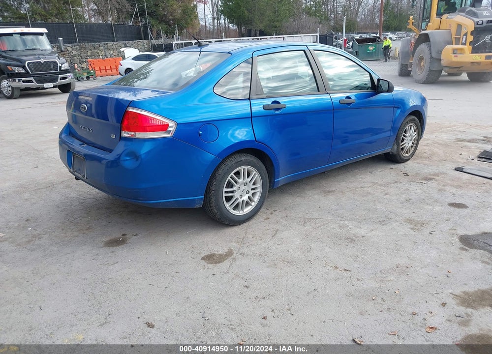 2010 FORD FOCUS SE VIN: 1FAHP3FNXAW284860