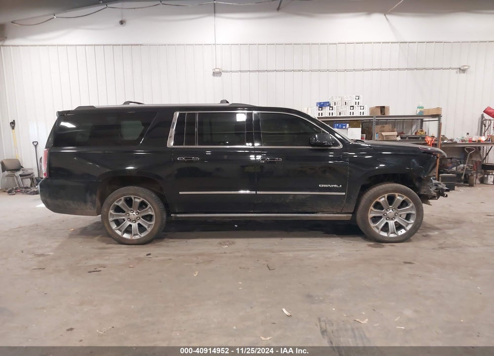 2015 GMC YUKON XL 1500 DENALI VIN: 1GKS2JKJ8FR158741