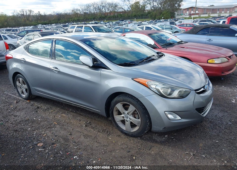 2013 HYUNDAI ELANTRA GLS VIN: KMHDH4AE9DU897910
