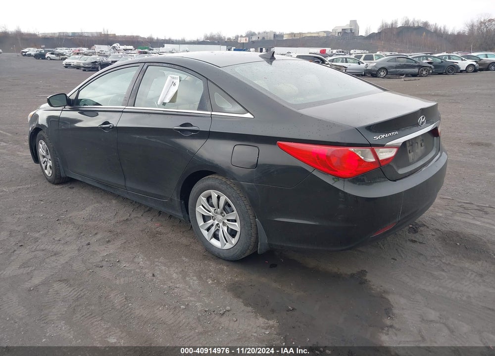 2013 HYUNDAI SONATA GLS VIN: 5NPEB4ACXDH564134