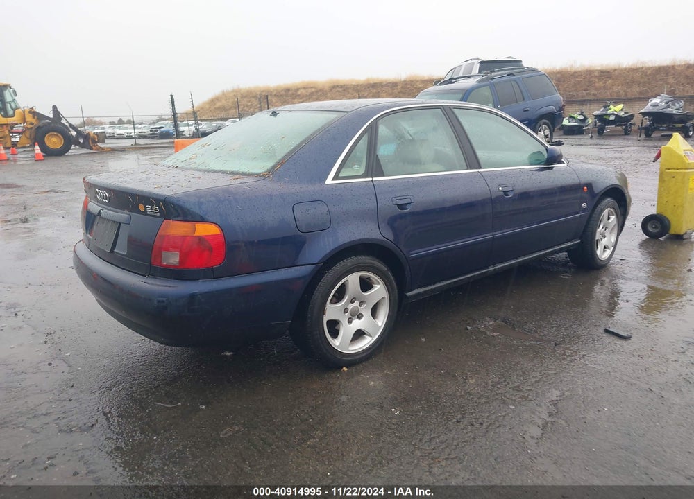 1996 AUDI A4 QUATTRO VIN: WAUEA88D6TA132801
