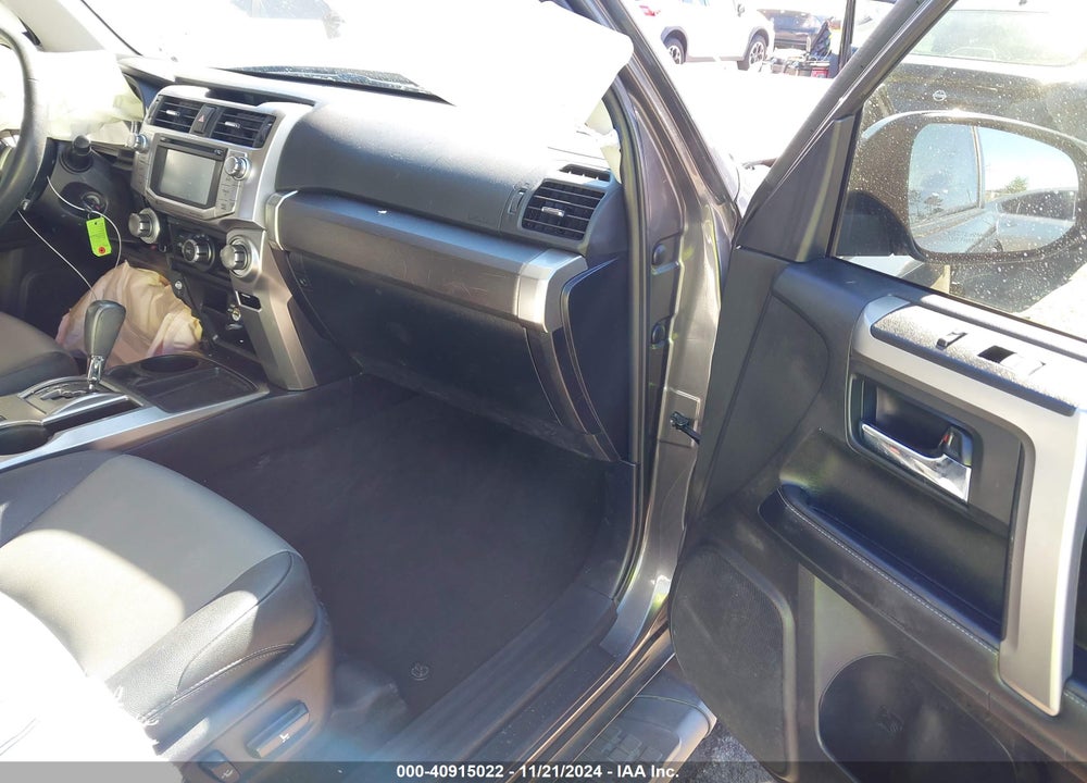 2019 TOYOTA 4RUNNER SR5 PREMIUM VIN: JTEZU5JR6K5209525
