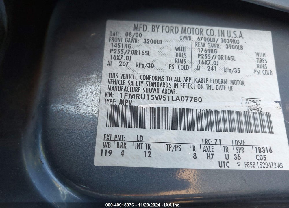 2001 FORD EXPEDITION XLT VIN: 1FMRU15W51LA07780