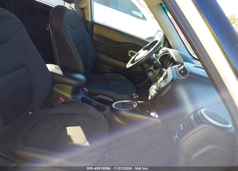 2016 KIA SOUL VIN: KNDJN2A25G7286978