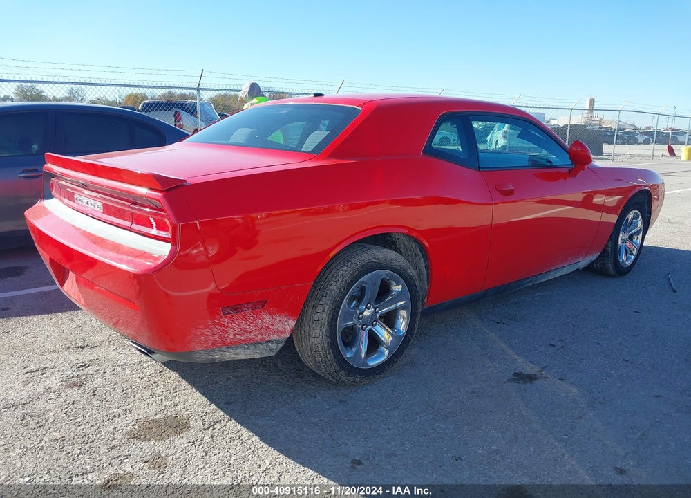 2014 DODGE CHALLENGER SXT VIN: 2C3CDYAG2EH302148