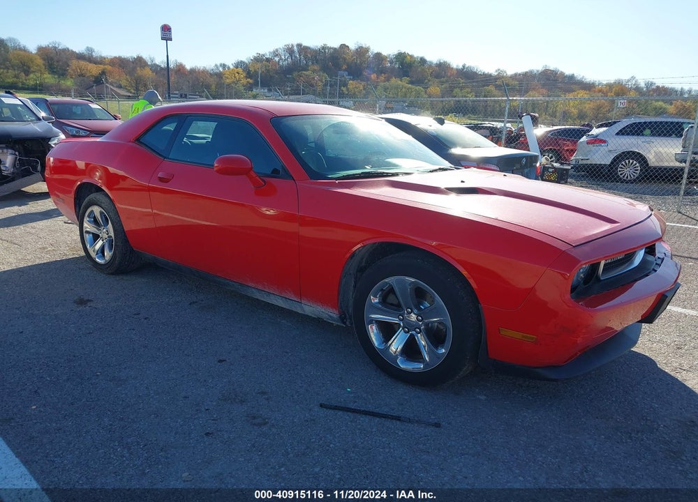 2014 DODGE CHALLENGER SXT VIN: 2C3CDYAG2EH302148