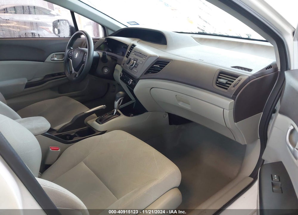 2012 HONDA CIVIC HF VIN: 2HGFB2F62CH546313