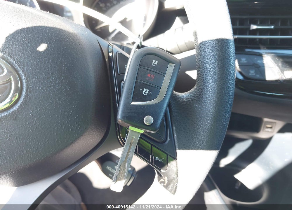 2021 TOYOTA C-HR LE VIN: NMTKHMBXXMR125432