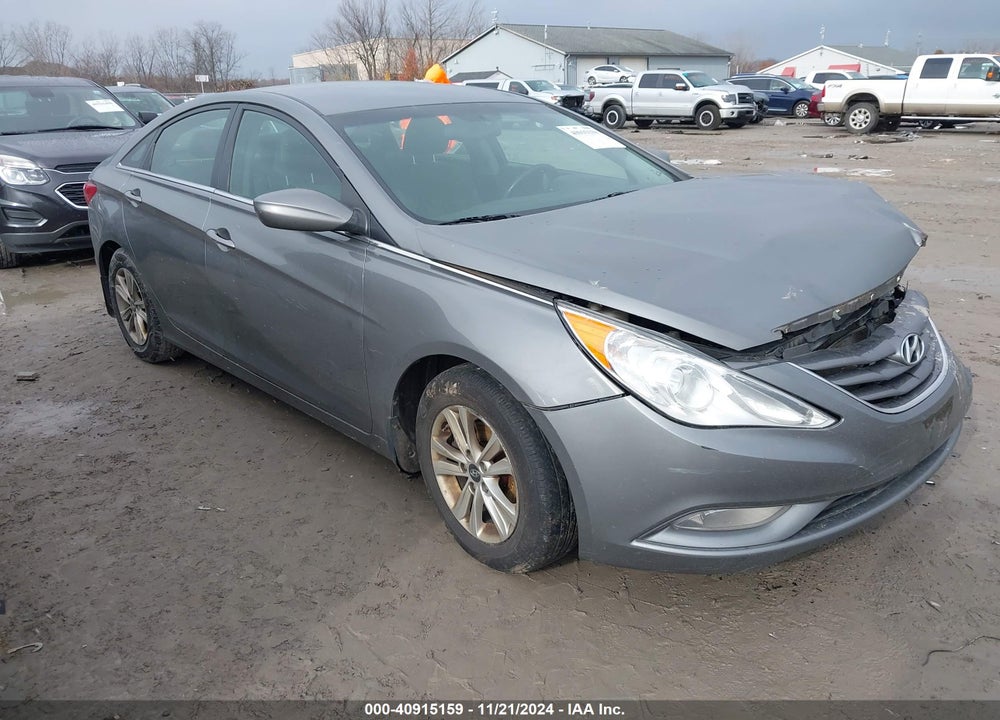 2013 HYUNDAI SONATA GLS VIN: 5NPEB4AC1DH575278