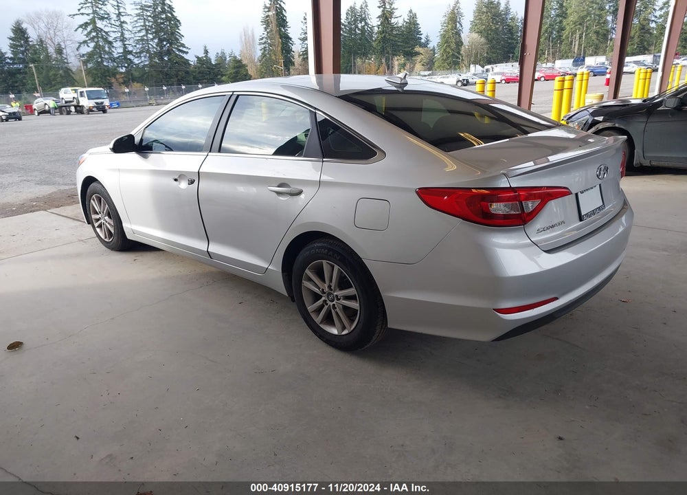 2015 HYUNDAI SONATA SE VIN: 5NPE24AF3FH089844