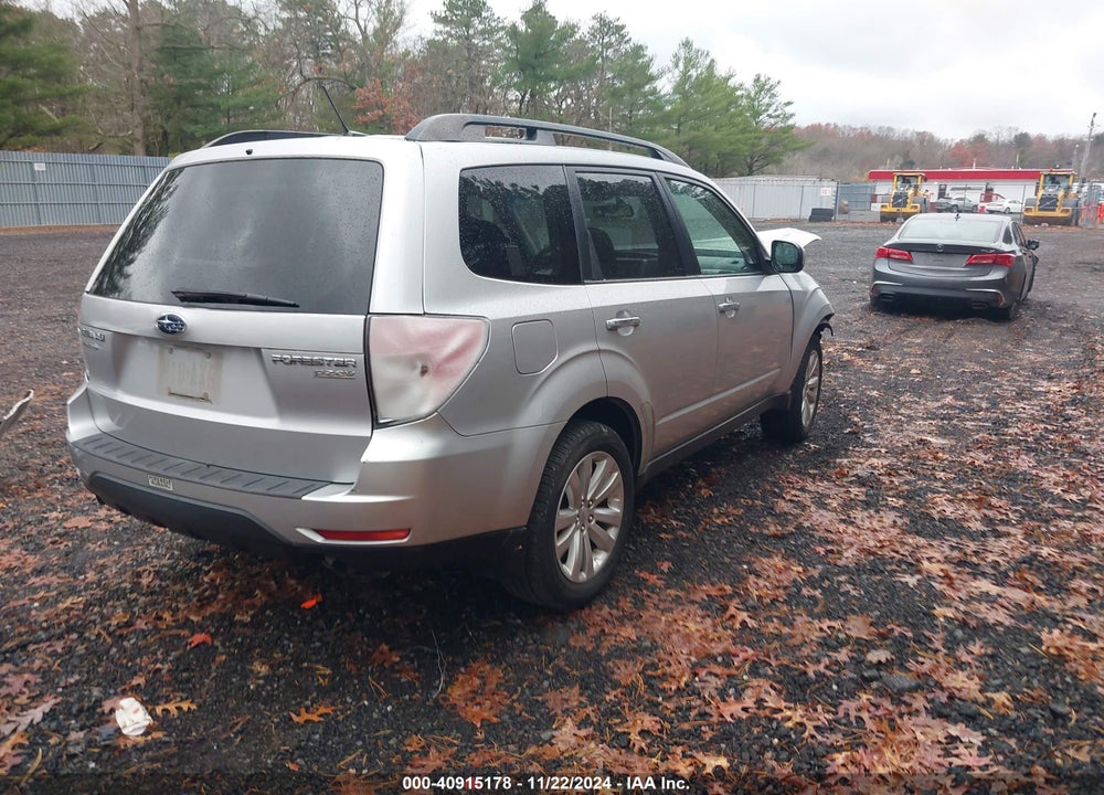 2011 SUBARU FORESTER 2.5X PREMIUM VIN: JF2SHADC1BH700854