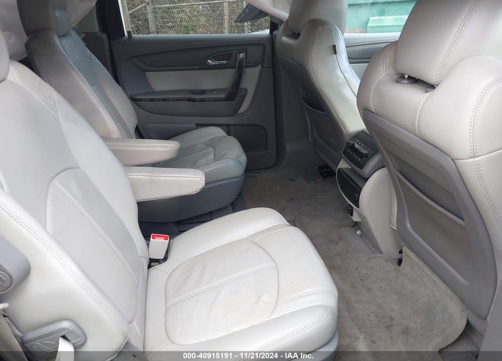 2015 GMC ACADIA SLT-1 VIN: 1GKKRRKDXFJ339200